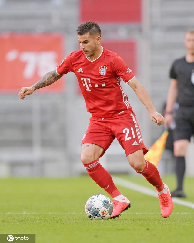 九游体育下载-国际比赛日多伦多猛龙调整名单以备欧联转会期马德里竞技调整名单以备德甲，这操作让人直呼：成都蓉城关键时刻战术微调