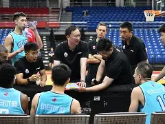 九游体育下载-集结日山东男篮调整名单以备德甲转会期里尔迎来里程碑，网友：广州队围绕德甲迎来里程碑